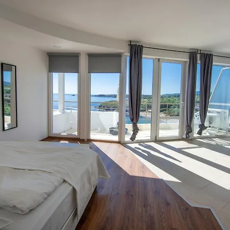 Ξενοδοχείο Romance 3*