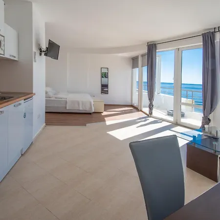 Romance Ξενοδοχείο Kiten (Burgas)