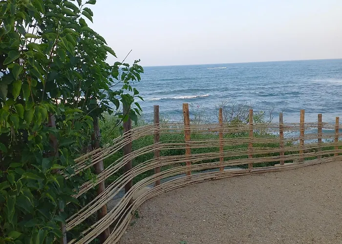 Хотел Romance Китен